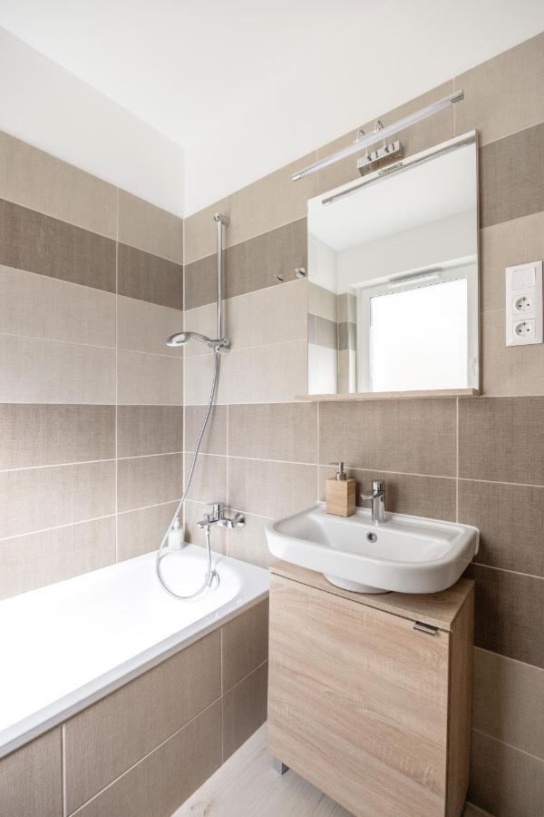 211 / 1 Bedroom / Modern Condo In City Center Budapest Exterior foto
